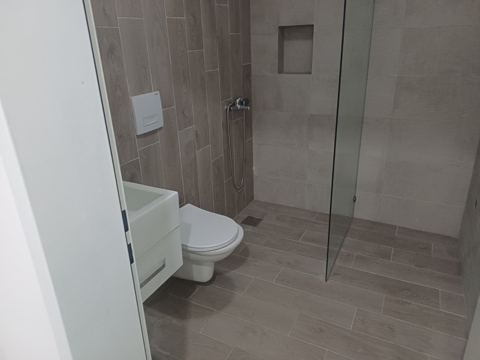 Banese 64m2 #PerShitje te Rruga C - Image 6