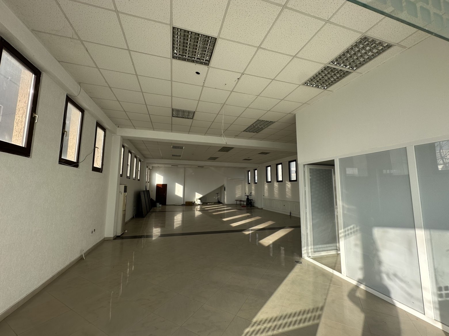 #50 Lokal 200m2 #MeQera ne Veternik - Image 6